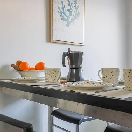 Antonia Diaz 2 4 Apartment