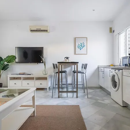 Apartament Antonia Diaz 2 4 *